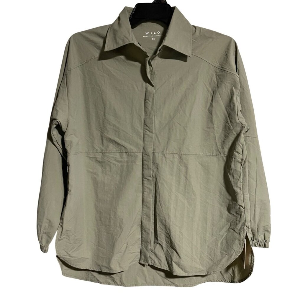 Wilo Parachute Shirt Sage Green Lightweight XS Relaxed Fit Activewear Windbreake